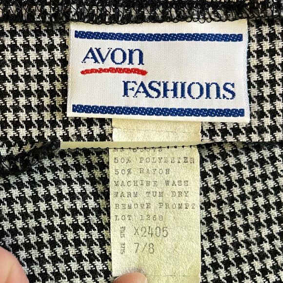 Avon Fashions Houndstooth Jacket | Black & White - Picture 8 of 8